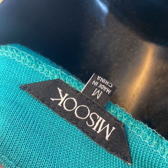 Misook knit green top black white trims zipper front medium - Picture 5 of 6